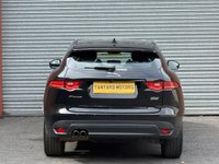 USED 2019 19 JAGUAR F-PACE 2.0 D180 Chequered Flag SUV 5dr Diesel Auto AWD Euro 6 (s/s) (180 ps) BLACKPACK+PANROOF+LOADED