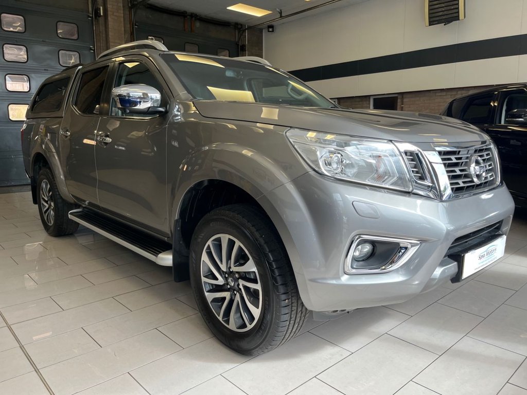 2017 NISSAN NAVARA