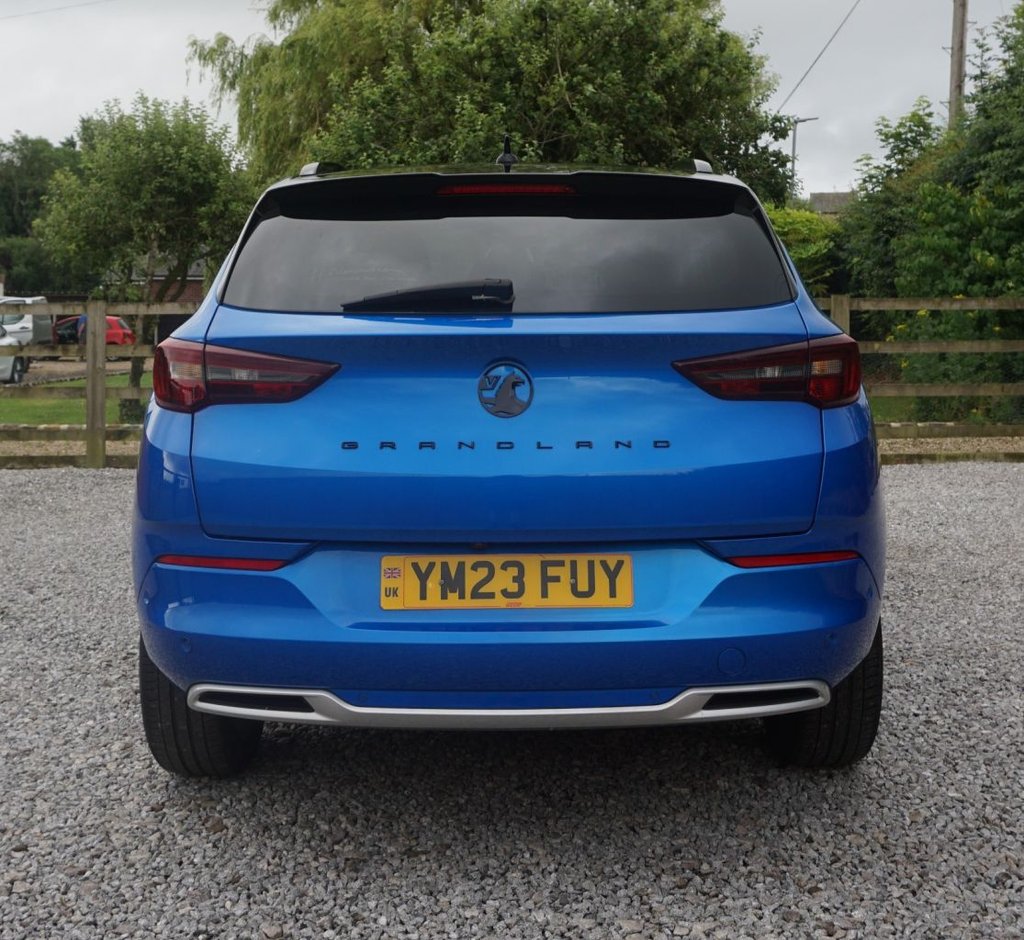 2023 Vauxhall Grandland thumbnail 5