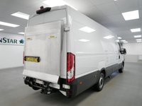 USED 2023 23 IVECO DAILY 2.3 D 35S 14 136 BHP XLWB 4100 HIGH ROOF BUSINESS ( TAIL-LIFT ) TAIL-LIFT | X -LONG | HIGH ROOF | AIR CON