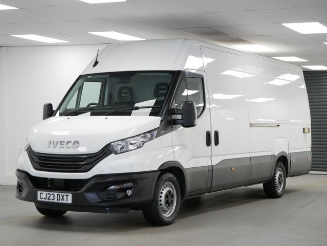 View our Iveco Daily 2.3 D 35S 14 136 BHP XLWB 4100 HIGH ROOF BUSINESS ( TAIL-LIFT )