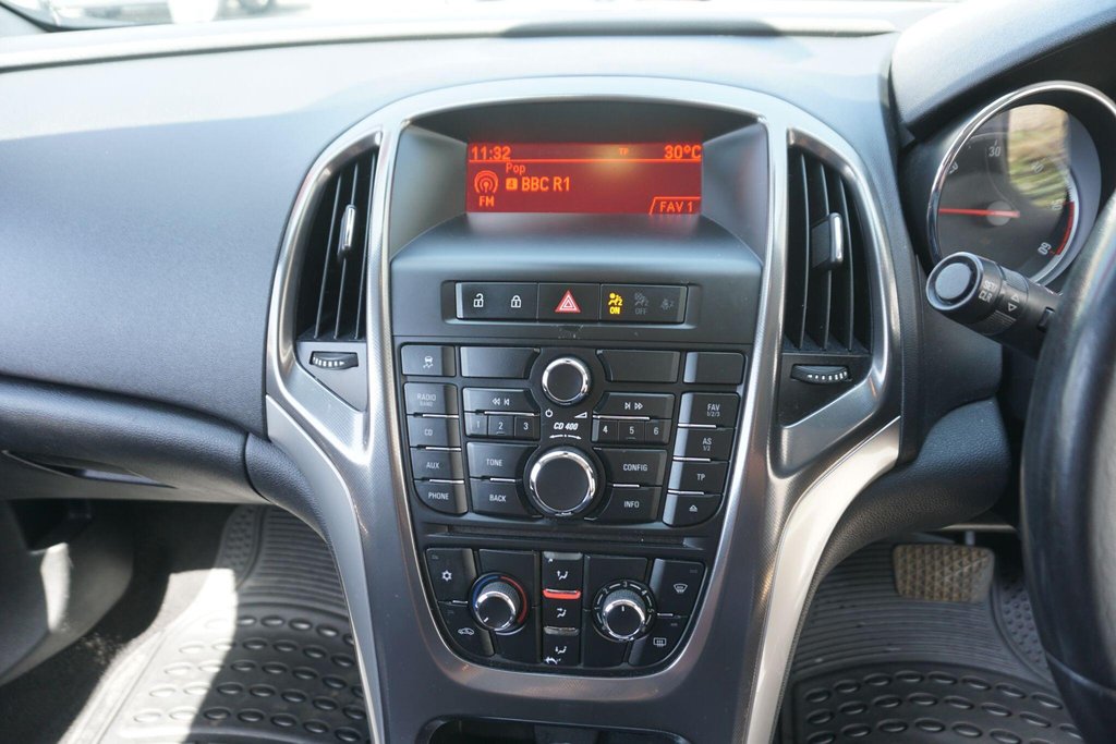 USED 2011 61 VAUXHALL ASTRA 2.0 CDTi SE Auto Euro 5 5dr AUTO!!!!!