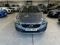USED 2017 17 VOLVO V40 CROSS COUNTRY 2.0 D3 Pro Hatchback 5dr Diesel Manual Euro 6 (s/s) (150 ps) 