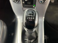 USED 2017 17 VOLVO V40 CROSS COUNTRY 2.0 D3 Pro Hatchback 5dr Diesel Manual Euro 6 (s/s) (150 ps) 