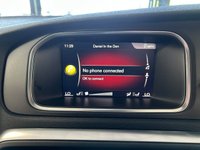 USED 2017 17 VOLVO V40 CROSS COUNTRY 2.0 D3 Pro Hatchback 5dr Diesel Manual Euro 6 (s/s) (150 ps) 