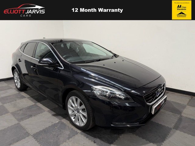 View our VOLVO V40