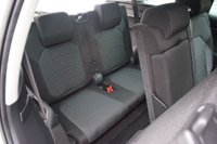 USED 2020 70 SKODA KODIAQ 1.5 TSI ACT SE Drive SUV 5dr Petrol DSG Euro 6 (s/s) (7 Seat) (150 ps) FULL SKODA SERVICE HISTORY  . APPLE CARPLAY  . REVERSING CAM