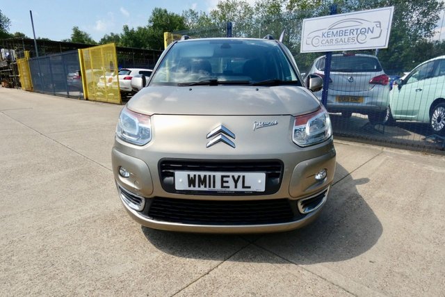 View our CITROEN C3 PICASSO