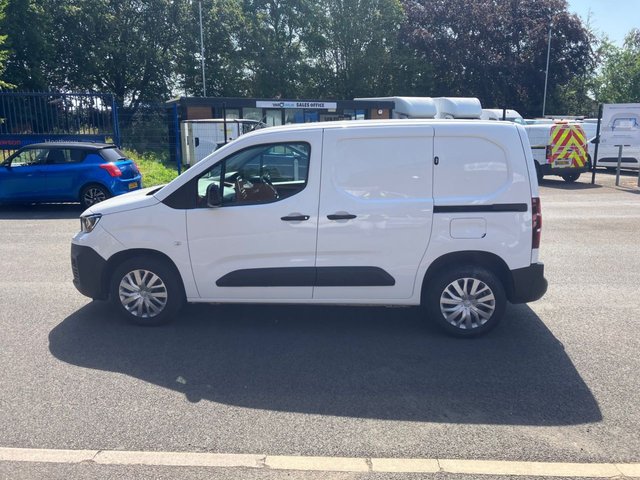View our PEUGEOT PARTNER