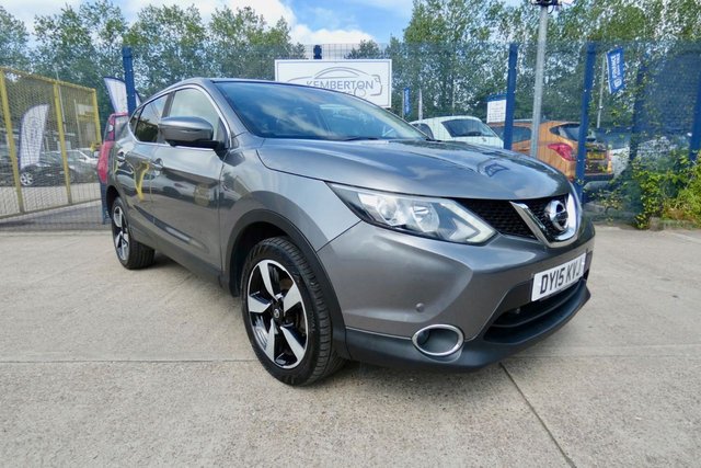 View our NISSAN QASHQAI