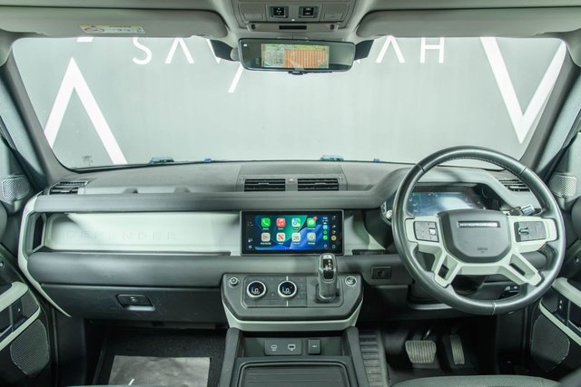 View our LAND ROVER DEFENDER 110