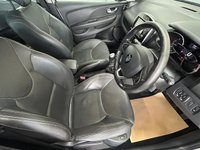 USED 2018 18 RENAULT CLIO 1.5 dCi Signature Nav Hatchback 5dr Diesel Manual Euro 6 (s/s) (110 ps) 
