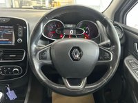 USED 2018 18 RENAULT CLIO 1.5 dCi Signature Nav Hatchback 5dr Diesel Manual Euro 6 (s/s) (110 ps) 