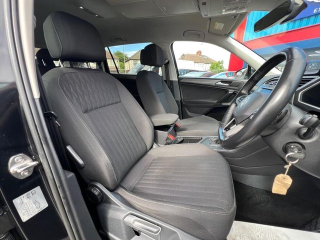 View our VOLKSWAGEN TIGUAN ALLSPACE