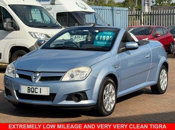 2008 VAUXHALL TIGRA 1.4i 16v Convertible Air Blue Petrol Manual (146 g/km, 89 bhp) £1995.00