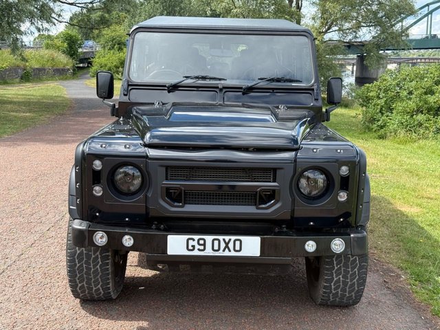 View our LAND ROVER DEFENDER