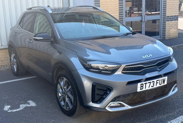 View our KIA STONIC