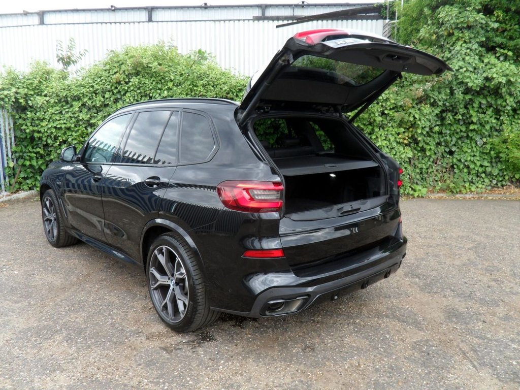 USED 2021 71 BMW X5 3.0 45e 24kWh M Sport SUV 5dr Petrol Plug-in Hybrid Auto xDrive Euro 6 (s/s) (394 ps) M-Sport Pro Pack - 21Inch Wheels