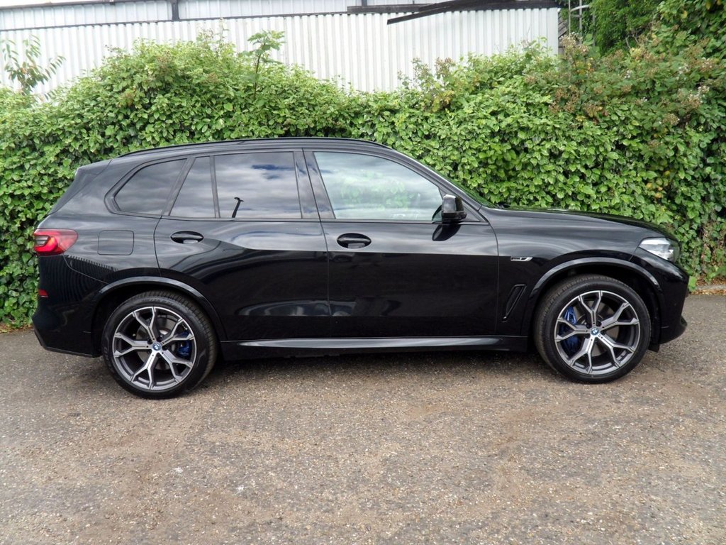 USED 2021 71 BMW X5 3.0 45e 24kWh M Sport SUV 5dr Petrol Plug-in Hybrid Auto xDrive Euro 6 (s/s) (394 ps) M-Sport Pro Pack - 21Inch Wheels