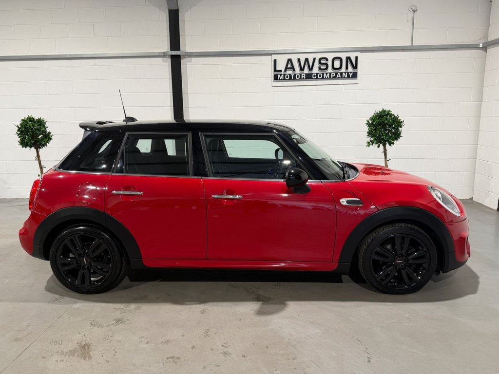 USED 2016 65 MINI HATCH 1.5 Cooper D Hatchback 5dr Diesel Auto Euro 6 (s/s) (116 ps) 