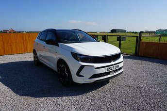 2023 VAUXHALL GRANDLAND 1.2 Turbo Ultimate SUV 5dr Petrol Manual Euro 6 (s/s) (130 ps) £15795.00
