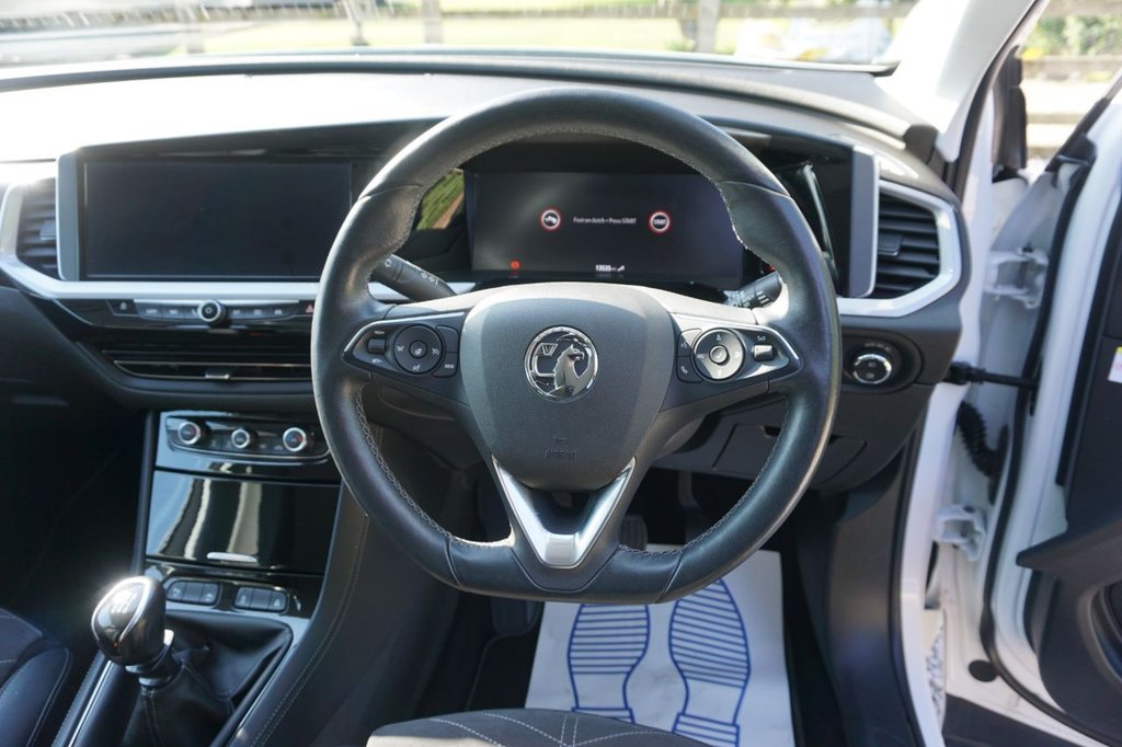 2023 Vauxhall Grandland thumbnail 10