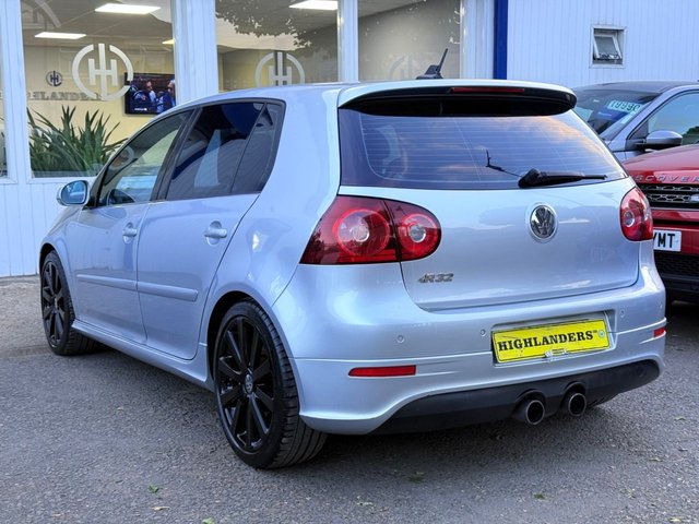 View our VOLKSWAGEN GOLF