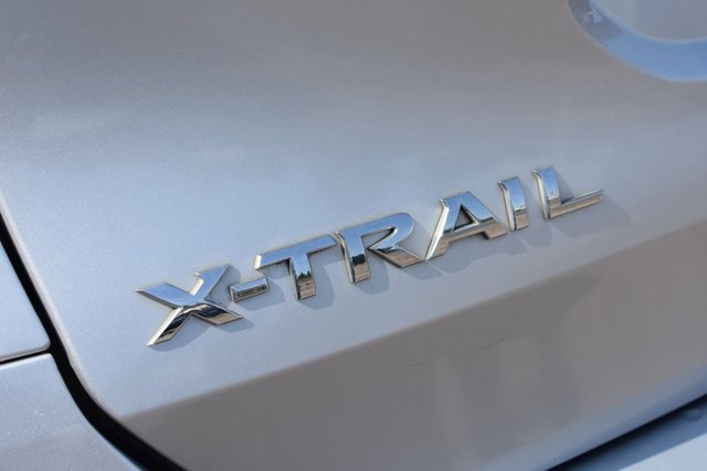 View our NISSAN X-TRAIL