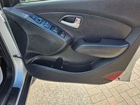 USED 2015 15 HYUNDAI IX35 2.0 CRDi Premium SUV 5dr Diesel Auto 4WD Euro 5 (134 bhp) 
