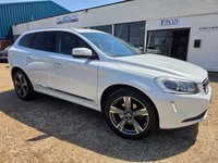 USED 2017 67 VOLVO XC60 2.4 D5 SE Lux Nav SUV 5dr Diesel Auto AWD Euro 6 (s/s) (220 ps) PEARL WHITE+SUNROOF+LEATHER+AUTO+BLIS+FSH