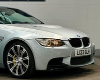 USED 2009 L BMW M3 4.0 V8 Convertible 2dr Petrol DCT Euro 4 (420 ps) 
