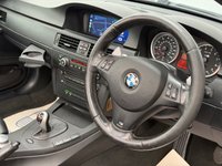 USED 2009 L BMW M3 4.0 V8 Convertible 2dr Petrol DCT Euro 4 (420 ps) 