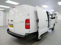 USED 2024 74 TOYOTA PROACE 2.0 D 145 BHP L2 LONG ICON EDITION 6DR ( NEW SHAPE ) L2 LONG | SAT NAV | AIR CON | NEW MODEL