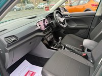 USED 2020 70 VOLKSWAGEN T-CROSS 1.0 TSI SE SUV 5dr Petrol Manual Euro 6 (s/s) (110 ps) 2 OWNERS FROM NEW* PARKING SENSORS* REVERSING CAMERA* CRUISE CONTROL* AUTO START / STOP* LANE ASSIST* BLIND SPOT DETECTION* 6 SPEED* COLLISION WARNING* AIR CON* BLUETOOTH PHONE AND AUDIO* DAB