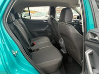 USED 2020 70 VOLKSWAGEN T-CROSS 1.0 TSI SE SUV 5dr Petrol Manual Euro 6 (s/s) (110 ps) 2 OWNERS FROM NEW* PARKING SENSORS* REVERSING CAMERA* CRUISE CONTROL* AUTO START / STOP* LANE ASSIST* BLIND SPOT DETECTION* 6 SPEED* COLLISION WARNING* AIR CON* BLUETOOTH PHONE AND AUDIO* DAB