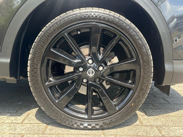 View our NISSAN QASHQAI