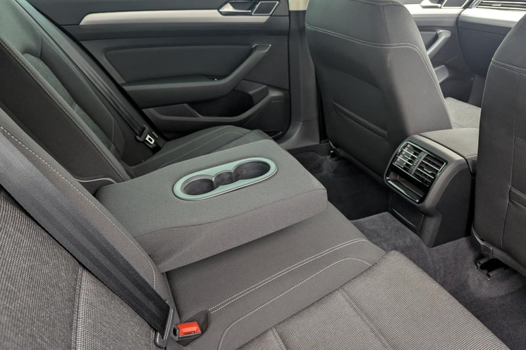 USED 2018 18 VOLKSWAGEN PASSAT 1.4 TSI SE Business Saloon 4dr Petrol Manual Euro 6 (s/s) (125 ps) Sat Nav, Cruise, 17" Alloys