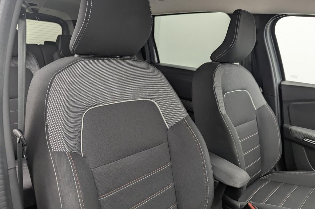 USED 2023 23 DACIA JOGGER 1.0 TCe Extreme SE MPV 5dr Petrol Manual Euro 6 (s/s) (110 ps) 7 Seats, Sat Nav, Camera