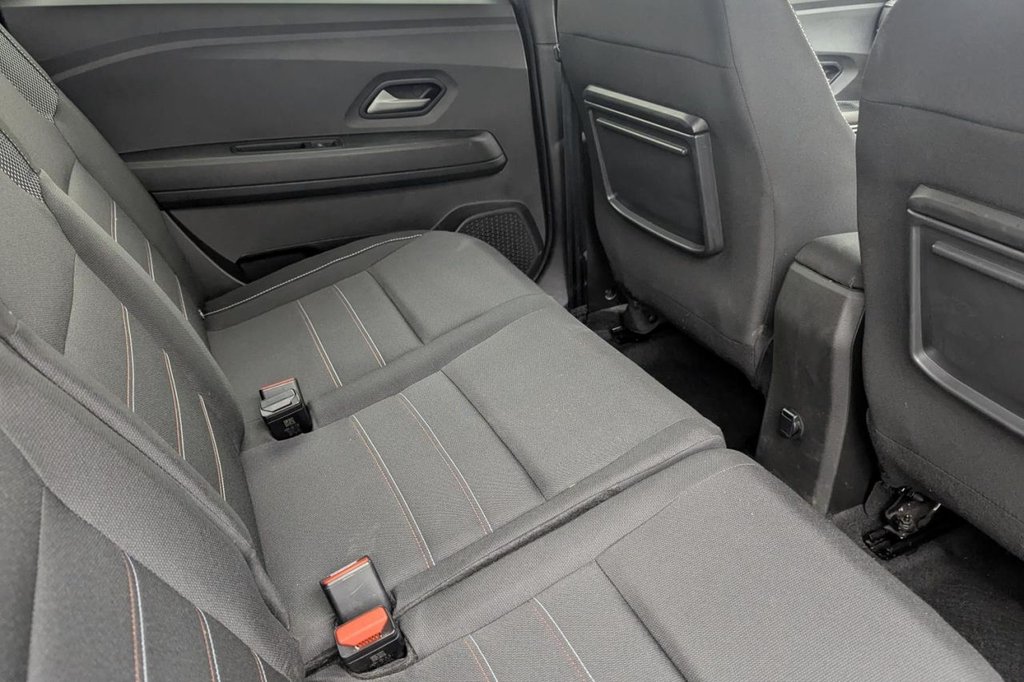 USED 2023 23 DACIA JOGGER 1.0 TCe Extreme SE MPV 5dr Petrol Manual Euro 6 (s/s) (110 ps) 7 Seats, Sat Nav, Camera