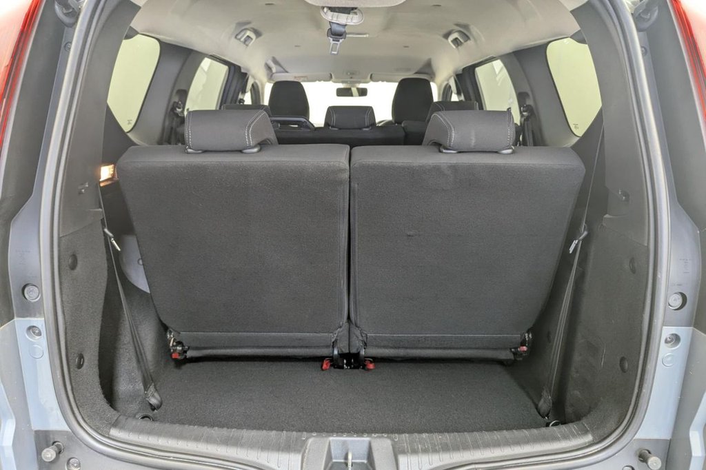 USED 2023 23 DACIA JOGGER 1.0 TCe Extreme SE MPV 5dr Petrol Manual Euro 6 (s/s) (110 ps) 7 Seats, Sat Nav, Camera