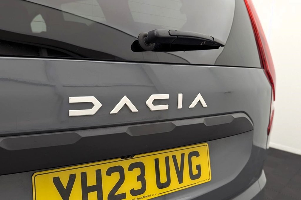 USED 2023 23 DACIA JOGGER 1.0 TCe Extreme SE MPV 5dr Petrol Manual Euro 6 (s/s) (110 ps) 7 Seats, Sat Nav, Camera