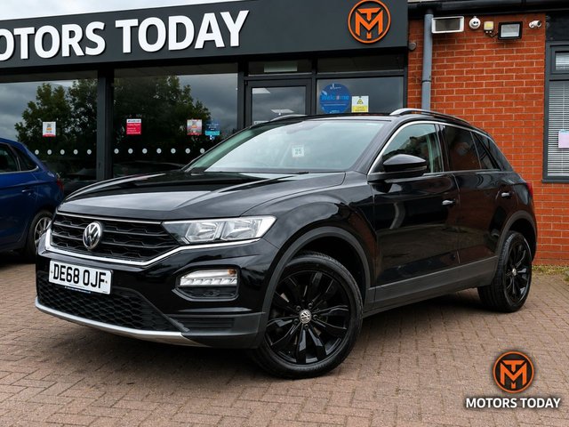 View our VOLKSWAGEN T-ROC