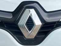 USED 2016 16 RENAULT CLIO 0.9 TCe Dynamique S Nav Hatchback 5dr Petrol Manual Euro 6 (s/s) (90 ps) FRESH SERVICE 2 PRE OWNERS