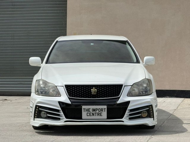 View our TOYOTA CROWN