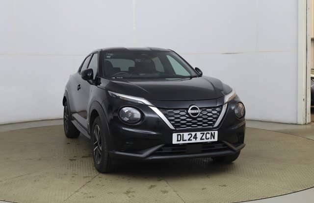 View our Nissan Juke 1.6 N-Connecta SUV 5dr Petrol Hybrid Auto Euro 6 (143 ps)