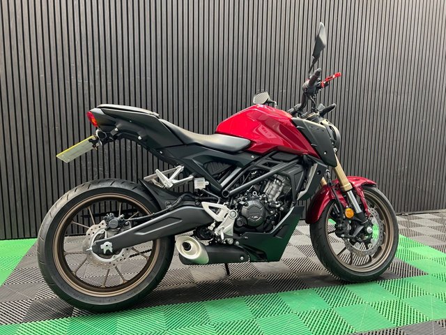 View our HONDA CB125R