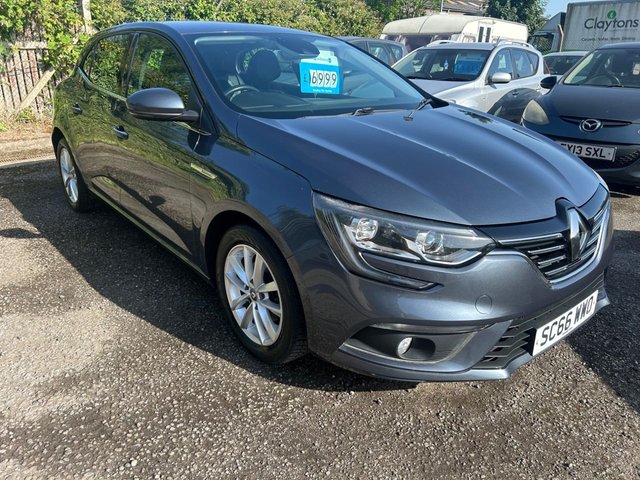 View our RENAULT MEGANE