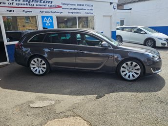View our VAUXHALL INSIGNIA
