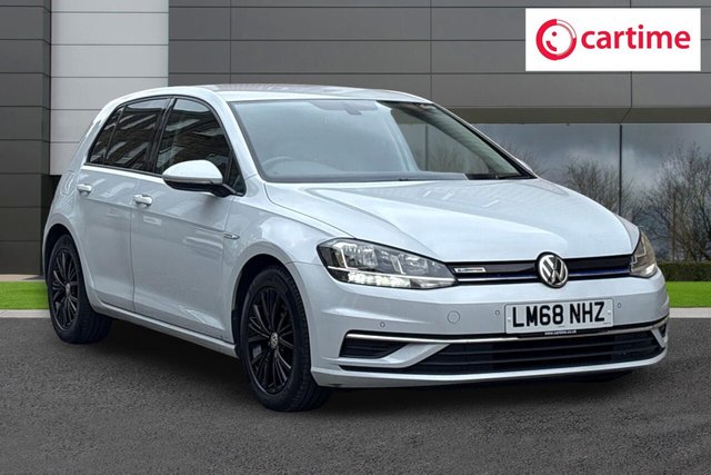 View our Volkswagen Golf 1.5 TSI EVO SE Nav Hatchback 5dr Petrol DSG Euro 6 (s/s) (130 ps) Front / Rear Parking Sensors, Car-Net App Connect, Convenience Pack, Mirror Pack, Discover Navigation