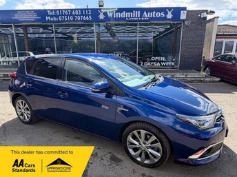 2018 TOYOTA AURIS